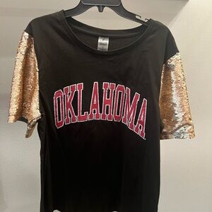 Oklahoma Black and Gold Sequin Sleeve Women's Top
